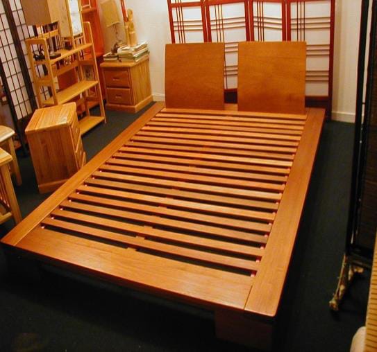 HIRO  Cama tatami Cama doble tatami de madera maciza By Vivere Zen