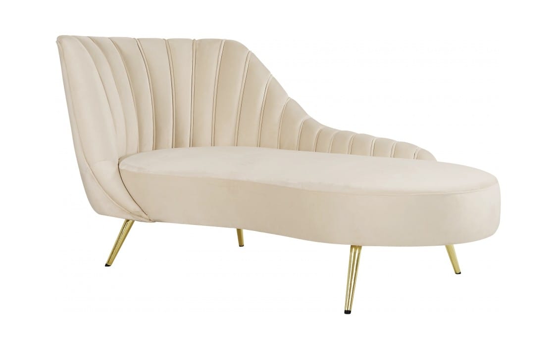 Margo Cream Velvet Chaise Lounge by Meridian Furniture