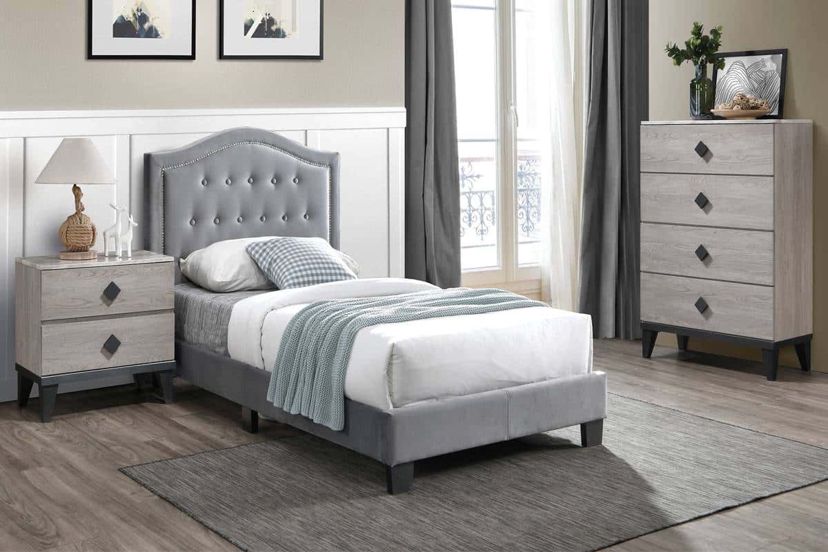 F9571 Grey Velvet Bed