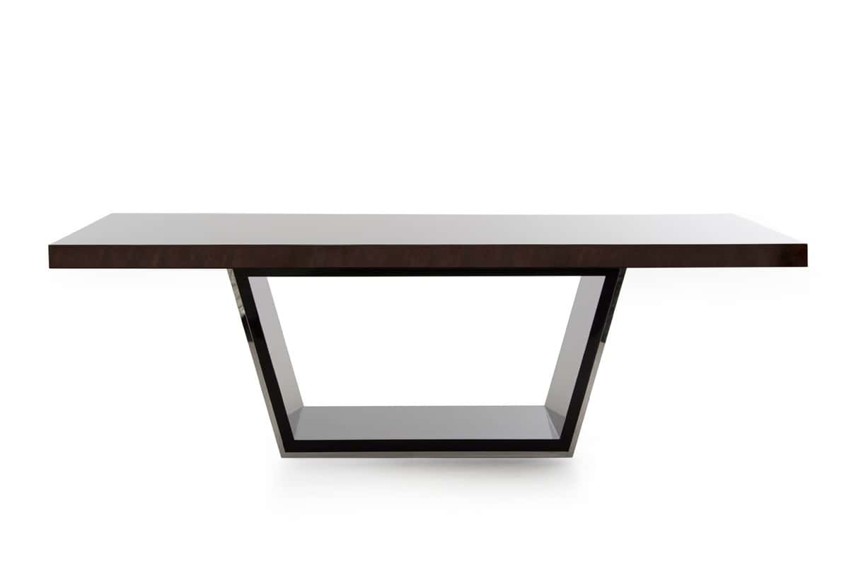 Chista / Furniture / Large Tables / Four Legged Table
