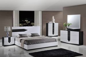 Hudson Zebra Grey & White Glossy Bedroom Set by Global Furniture