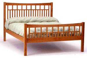 Glascow Wood Bed w/Low Foot by Vermont Furniture Designs