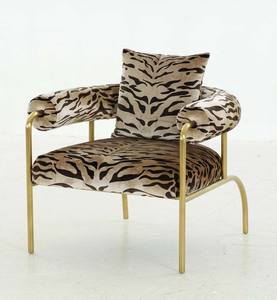 Modrest Kola - Gold Zebra Print Accent Chair by VIG Furniture