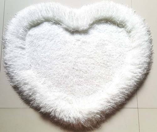 White Heart Decorative Area Rug by Amazing Rugs