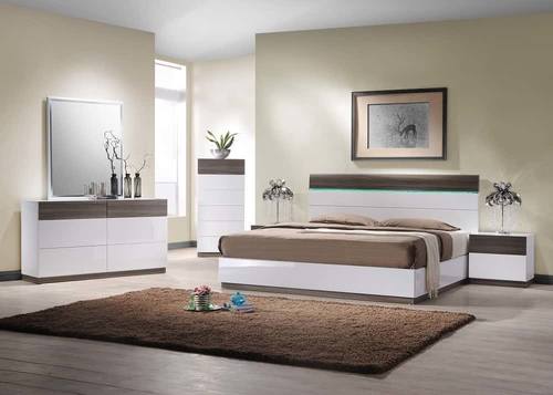 The Sanremo B Bedroom Set by J&M Furniture