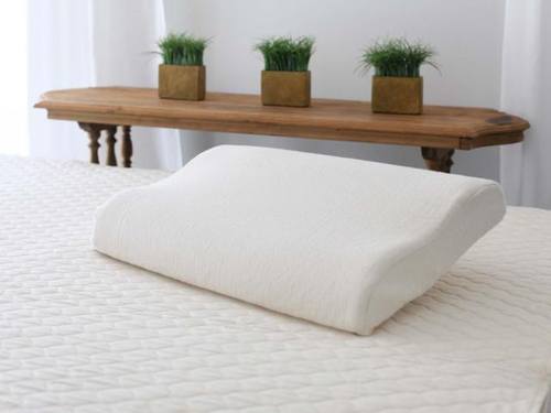 Contour Organic Latex Pillow by Savvy Rest