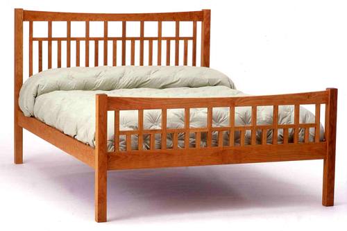 Glascow Wood Bed w/Low Foot by Vermont Furniture Designs