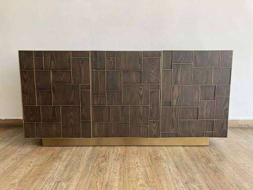 Modrest Auer- Brown Oak & Gold Buffet by VIG Furniture