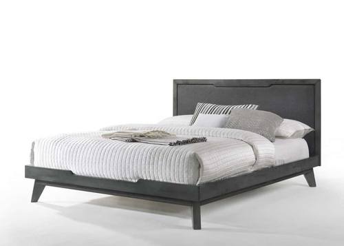 Nova Domus Soria Modern Grey Wash Bedroom Set by VIG Furniture