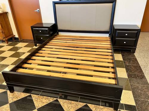 Summer Solid Wood Platform Bed by Prestige