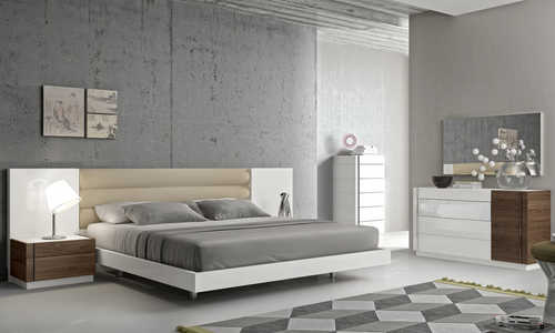 Lisbon Premium Bedroom Set by J&M Furniture
