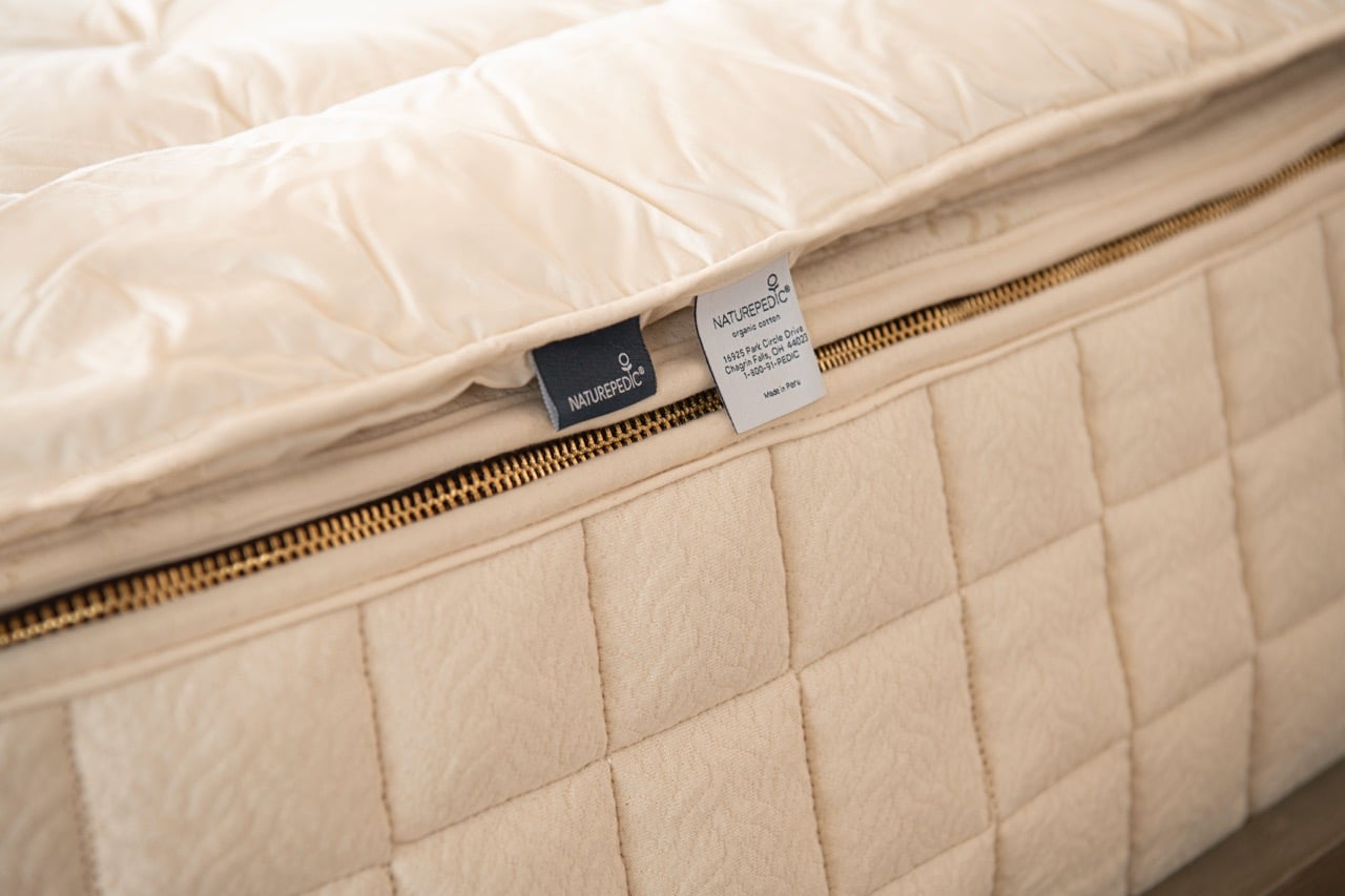 Naturepedic 2" Alpaca Mattress Topper with Organic Cotton Fabric - Thumbnail 2
