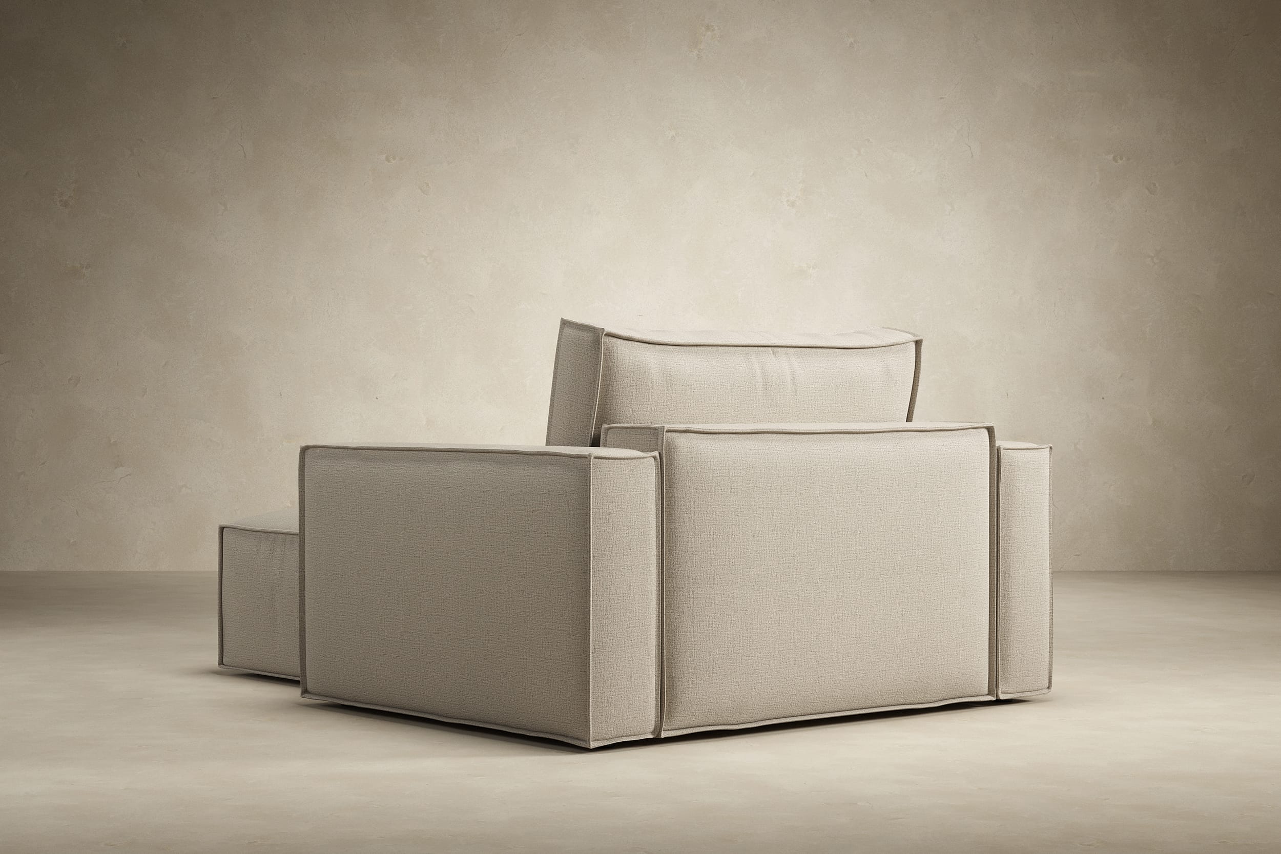 Newilla Lounger Chair