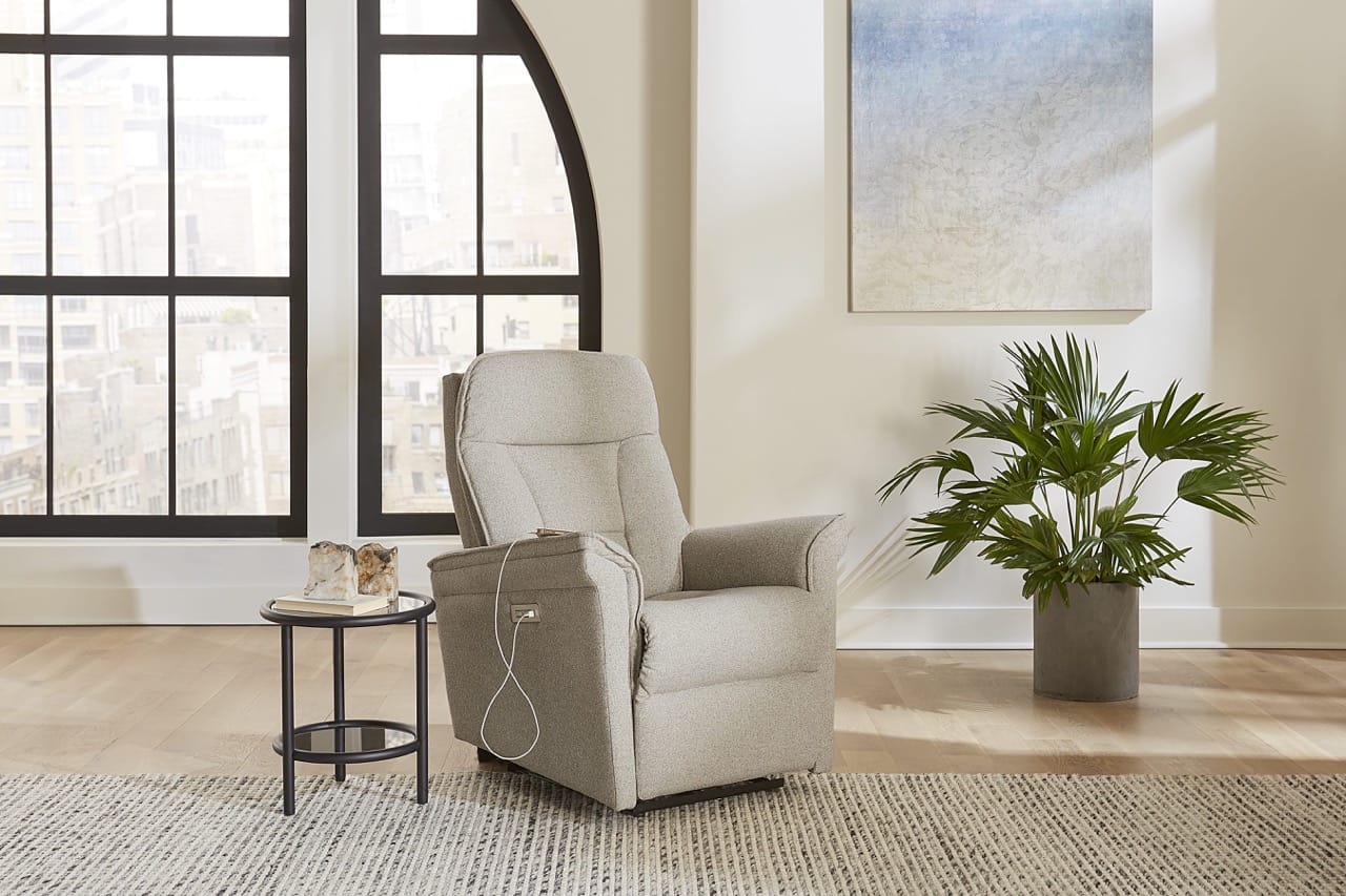 Stonegate II Swivel Glider Power Recliner w/Power Headrest - Thumbnail 2