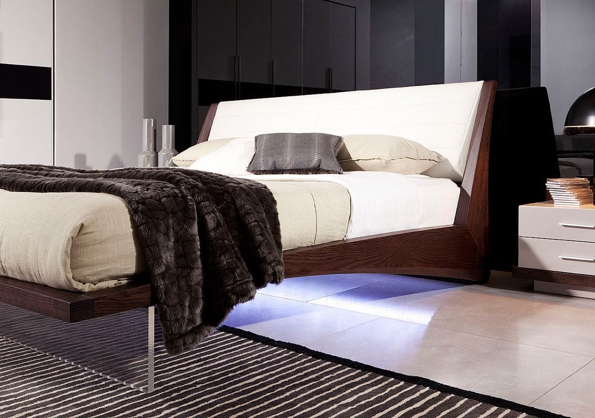 Volterra Contemporary Floating Eastern King Bed w/Lights