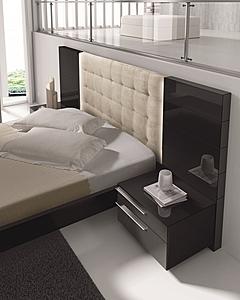 Santana Bedroom Set in Black by J&M Furniture