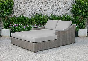 Renava Pismo Outdoor Beige Wicker Sunbed by VIG Furniture