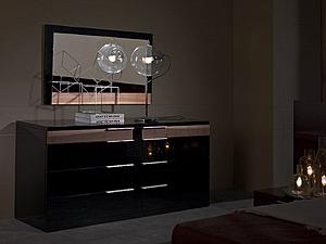 Alaska Black Mirror by VIG Furniture