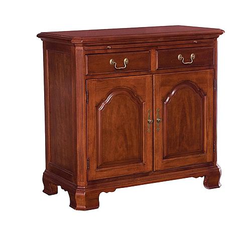 Cherry Grove Server by American Drew