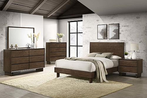 Glenwood 5-piece Queen Bedroom Set Warm Brown by Coaster