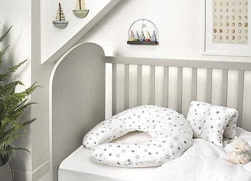 Breastfeeding and Support Cushion by Yatas Bedding