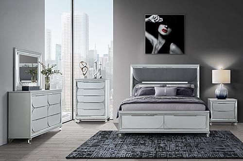 Caleb Silver Bedroom Set by Global Furniture