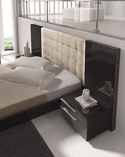 Santana Bedroom Set in Black by J&M Furniture