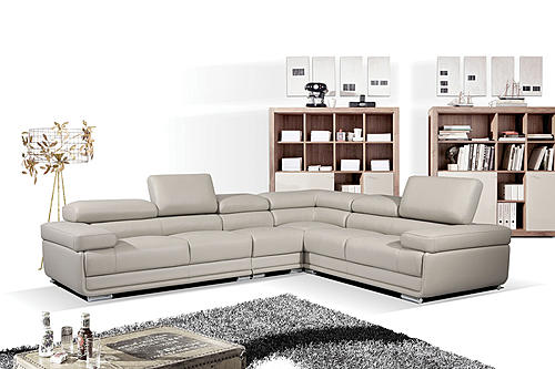 2119 Sectional in Gray Leather by ESF