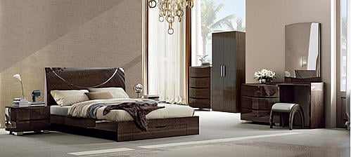 B 62 High Gloss Walnut Bedroom Set by Pantek Furniture