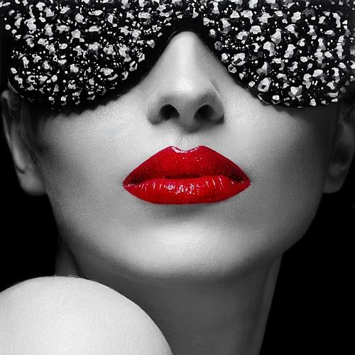 SF1526R Tempered Glass w/Foil & Rhinestones- Shades (50x50) by Classy Art