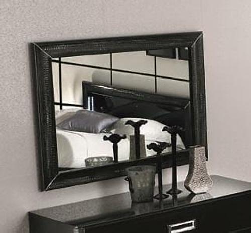 LA STAR Small Mirror by VIG Furniture