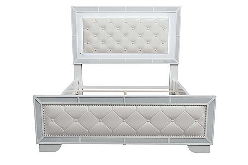 F9643Q Wood Queen Bed Ivory by Poundex